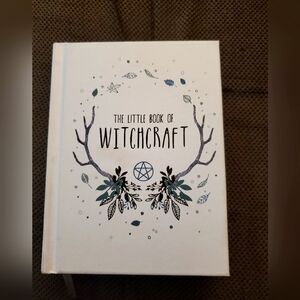 🆕 The Little Book of Witchcraft